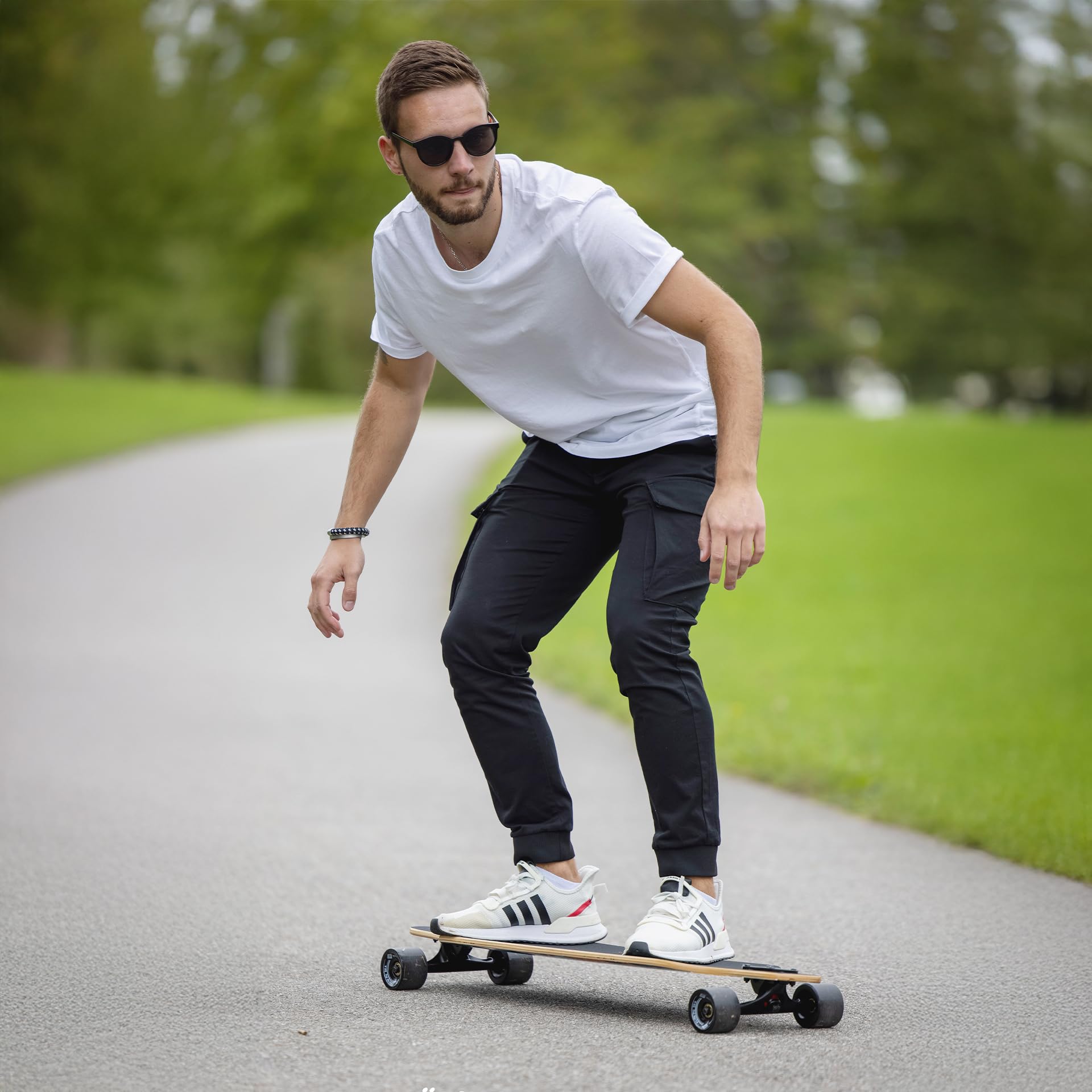 Schildkröt Longboard Freeride 41", Legno d'Acero a 9 Strati, Tavola Completa con Sospensione dell'Asse Passante, Cuscinetto a Sfere ABEC-11