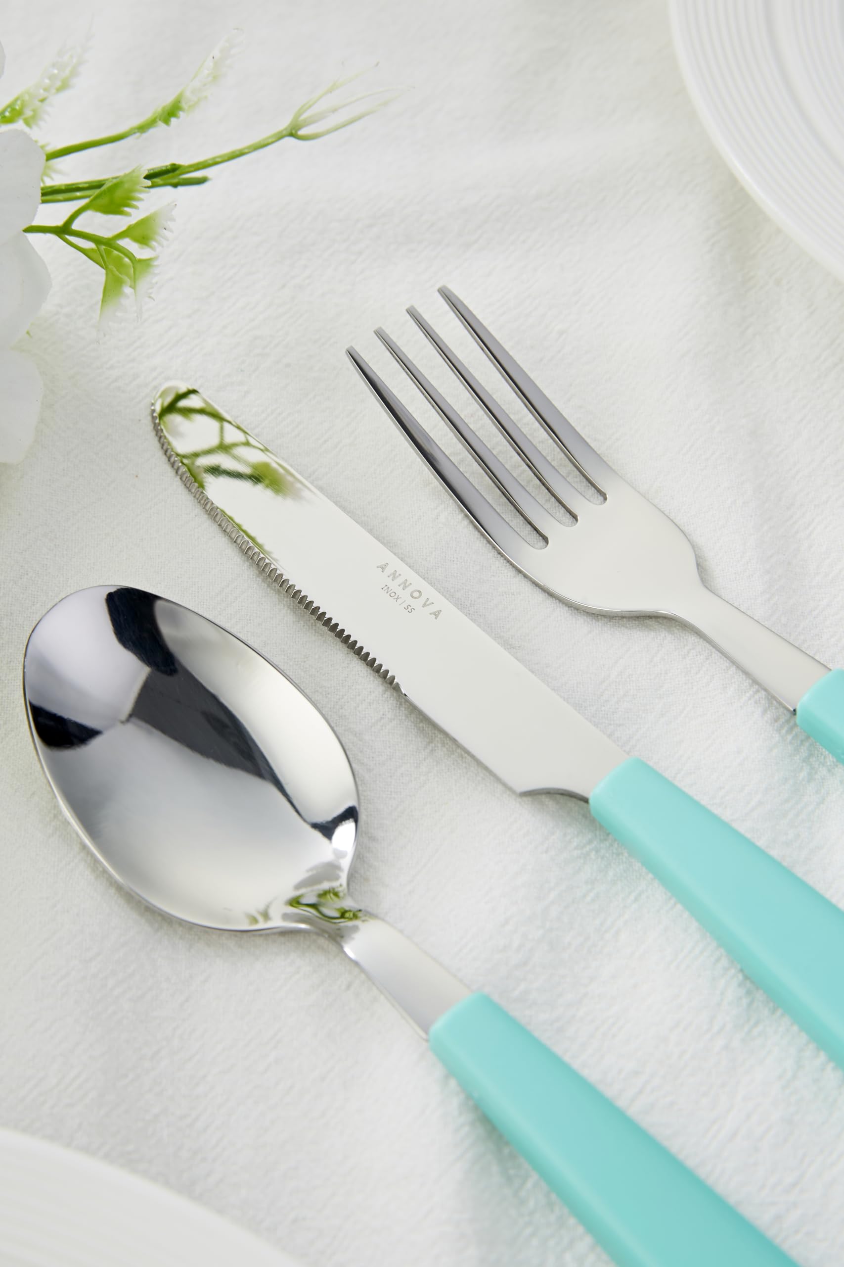 ANNOVA Set di posate, set di posate con manico colorato in acciaio inossidabile, include coltelli da tavola, forchette, cucchiai, forchette da insalata e cucchiai da dessert(20 Pieces, Turquoise)
