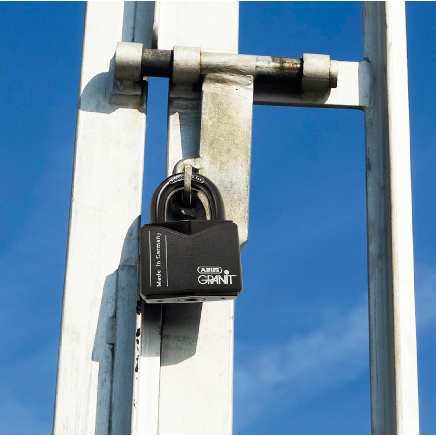 ABUS Candado Granit 37/55 para su uso en exteriores - de acero especial endurecido - con cilindro de disco ABUS-Plus - nivel de seguridad ABUS 10