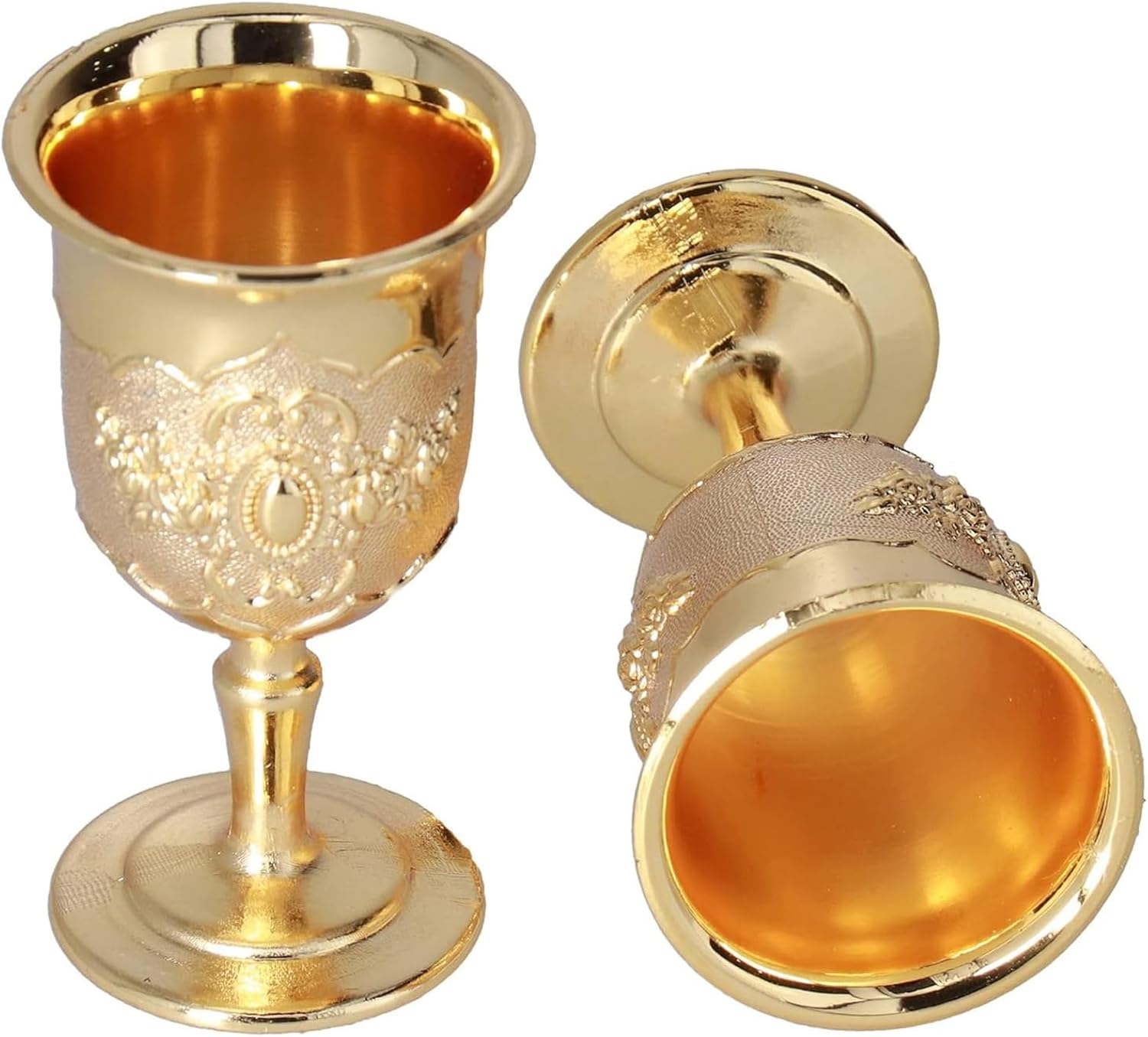 Horoper Mini Vintage Gold Goblet, 2Pcs Goblet European High Grade Golden Retro Ornaments Holy Altar Chalice Metal Glasses Wine Cup for Wine Liqueur Whiskey