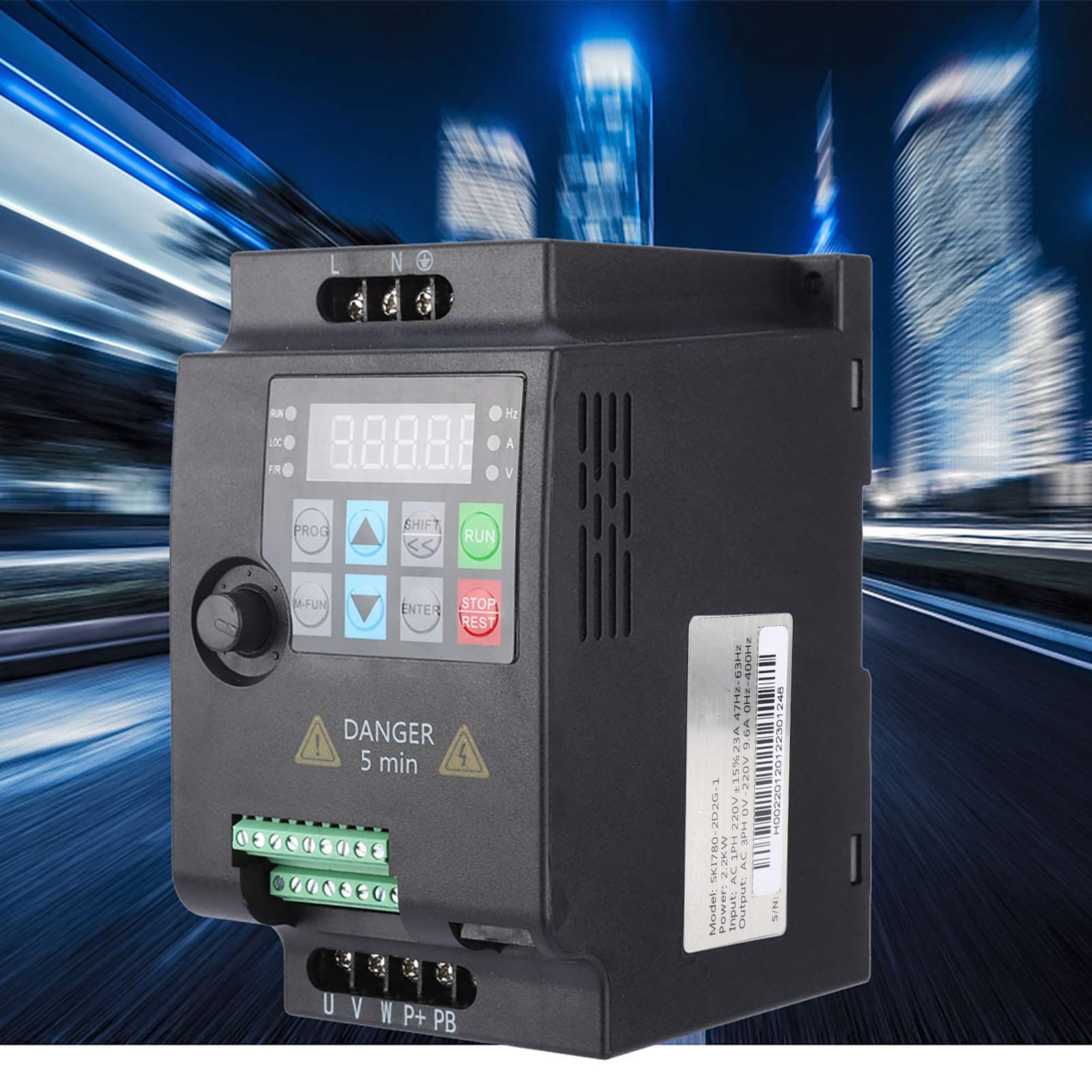2.2kW VFD Frequenzumrichter AC Einphasiger 220V Eingang Dreiphasiger 220V-Ausgang Wechselrichter