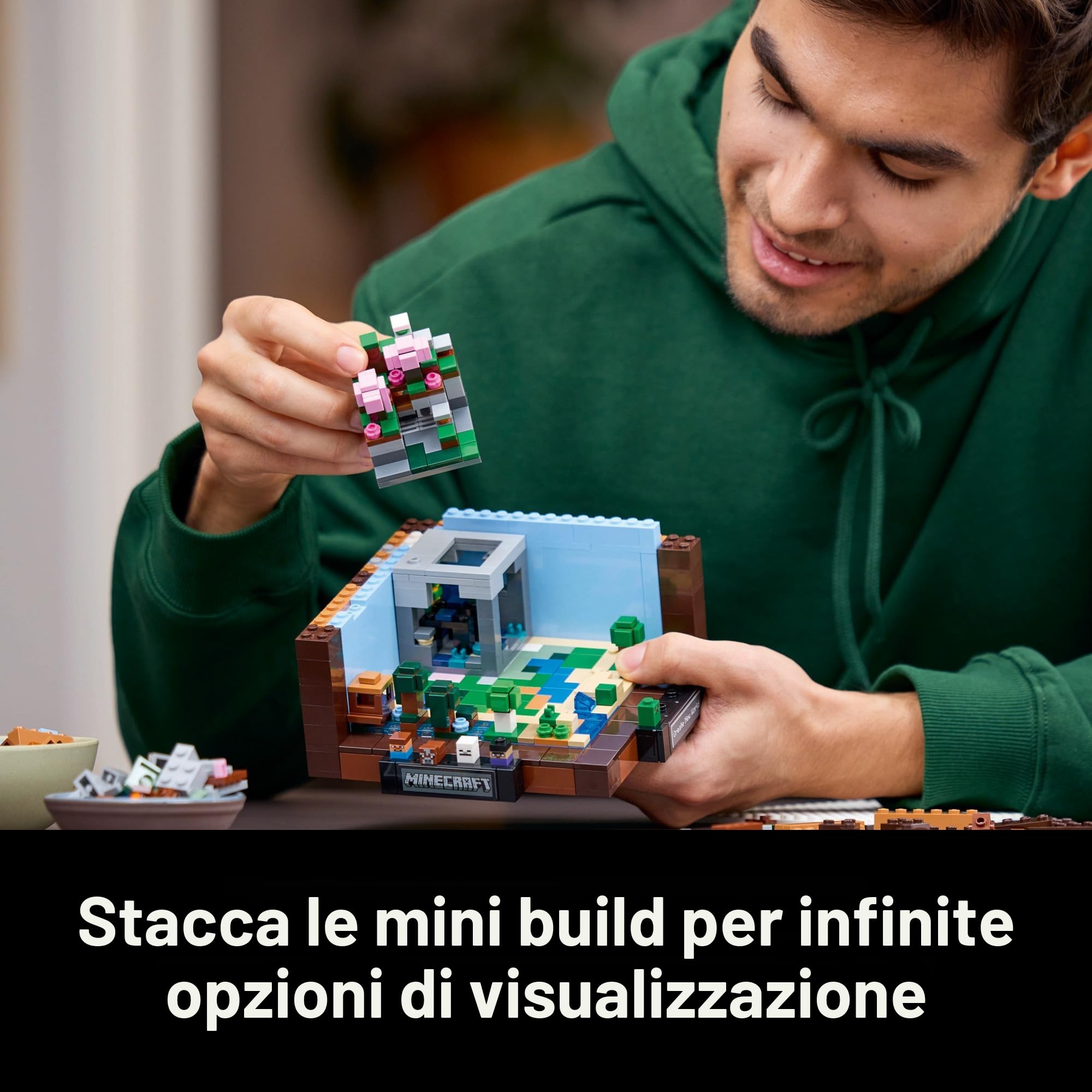 LEGO Minecraft The Crafting Table, set da costruzione di videogiochi da collezione con figure di Minecraft, mob e biomi, modello per il 15° anniversario, costruzione e visualizzazione regalo di