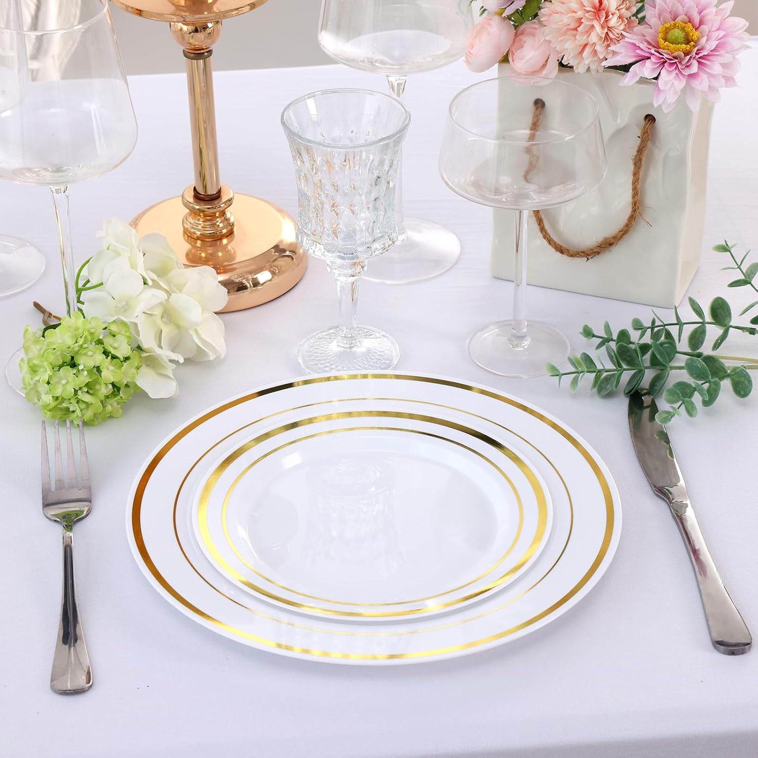 Moretoes 100PCS Gold Plastic Plates Disposable,Party Plates White Gold Rim, 10.25inch Dinner Plate and 7.5inch Dessert Salad Plate for Wedding Party and Birthday - Image 4