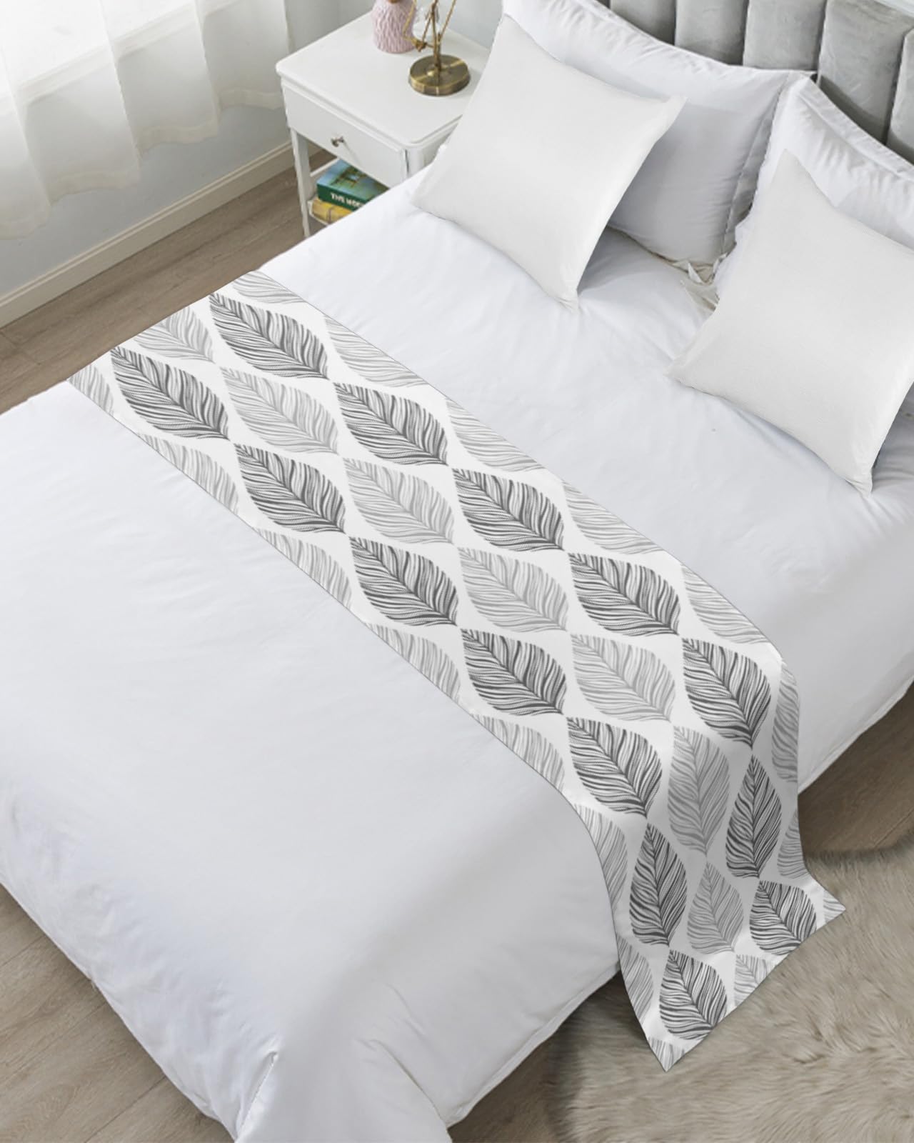 Grey Leaves Bed Runners for Cal King Size Bed, Decorative Bed Throws for Foot of Bed, Gray Summer Tropical Aesthetics Bed Runner Sofa Throw Bedding Scarf Protector Slipcover for Bedroom/Hotel