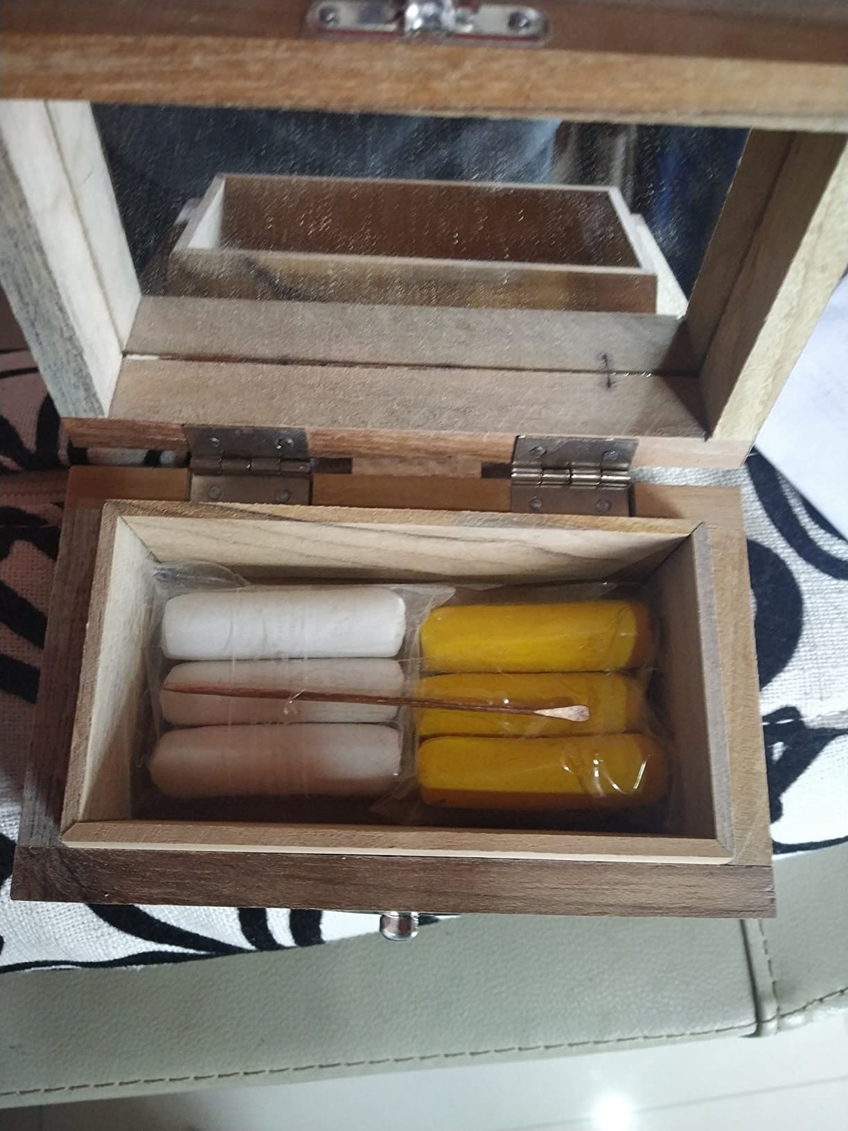 Vedam Box Buy Handcrafted Teakwood Vadakalai Thiruman Box with Mirror, Srichurnam ...
