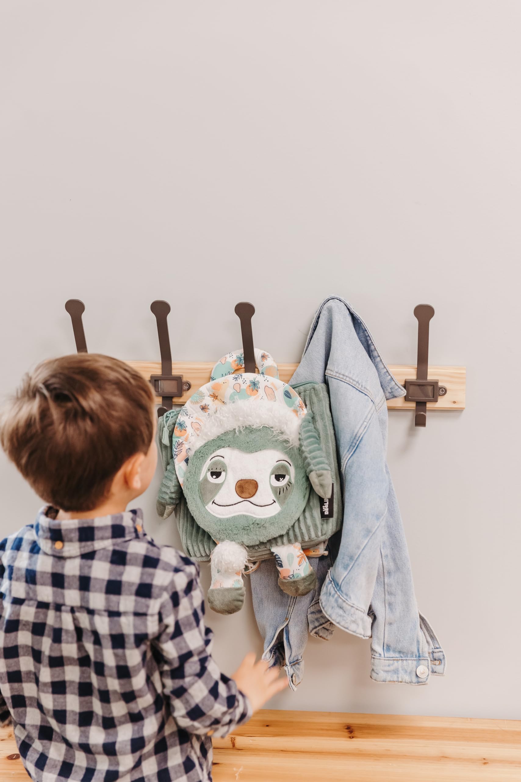 Les Déglingos - Sac à Dos velours - Chillos le paresseux - Ultra Doux - Peluche - Sac crèche ou nounou - Convient dès 18 mois - Cadeau bébé - Vert