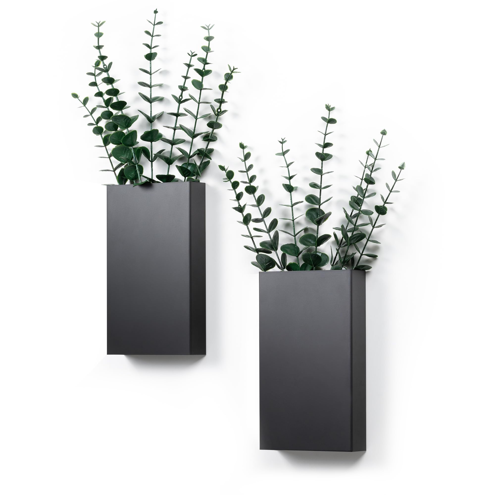 Vase mural en métal pour habiller un mur vide avec verdure artificielle