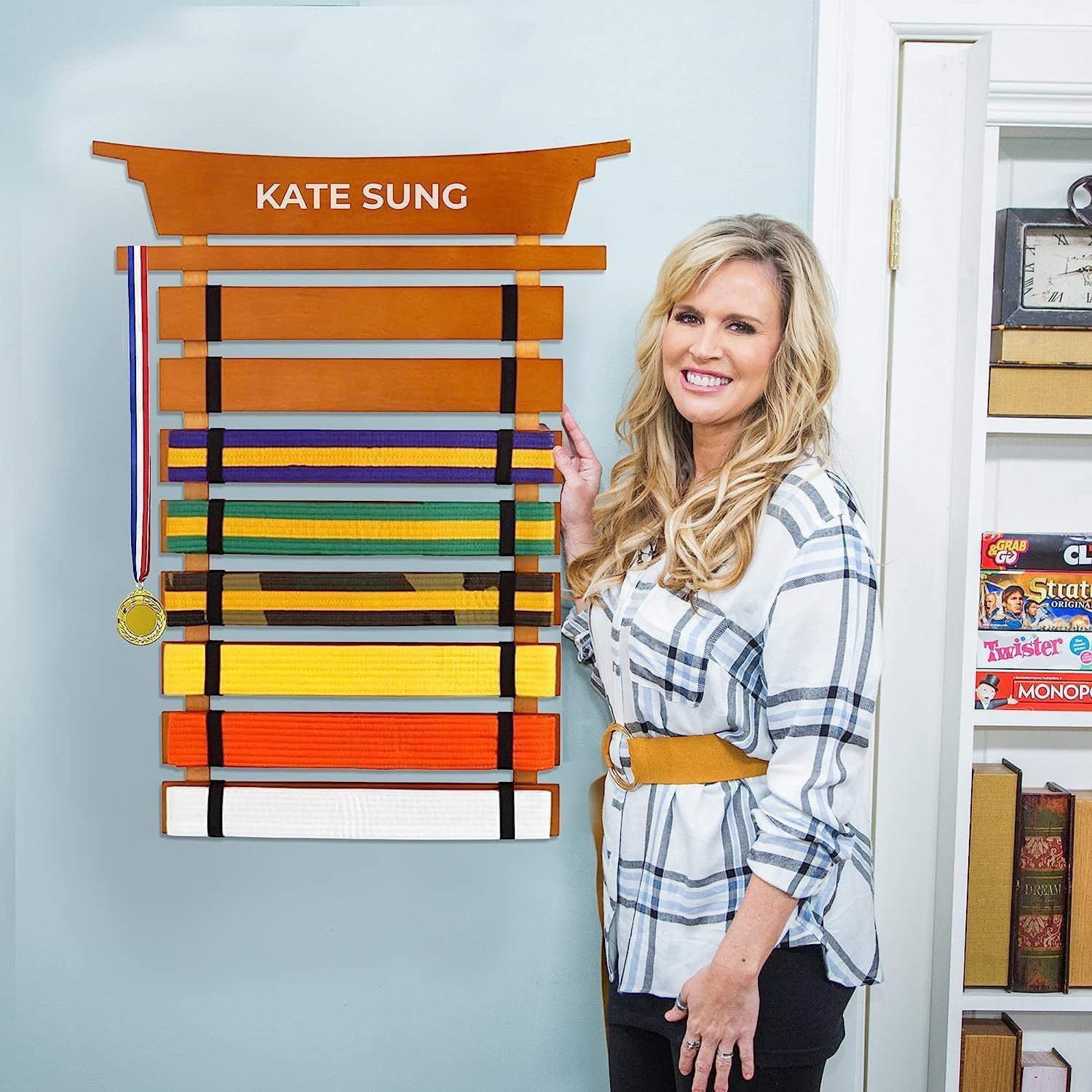 Personalized Passion Display Karate Belt Rack - Perfect Sized Martial Arts Hanging Holder for 8 Belts - Customized Name Display Rack for Adults and Kids