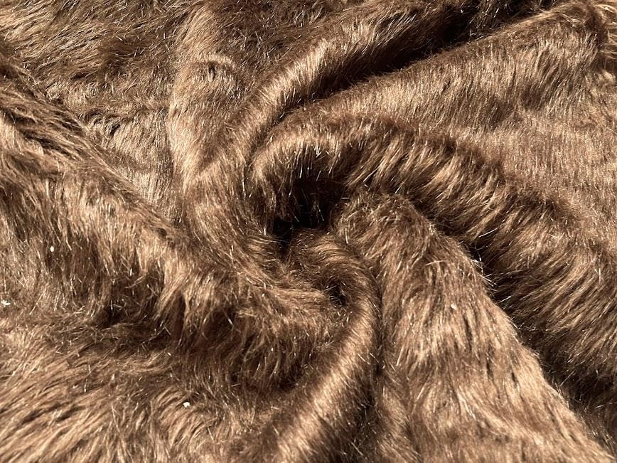 Tissu en fausse fourrure de luxe au mètre marron pour couture et plaid