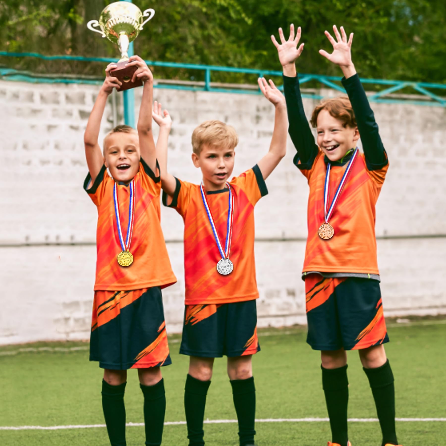 Brelet 30 medaglie olimpiadi,medaglie per bambini, medaglie per calcio, compleanno, sci, lavoro, sport, per ricompensa per bambini, mini giochi olimpici sportivi giorni, diametro ca. 3,8 cm