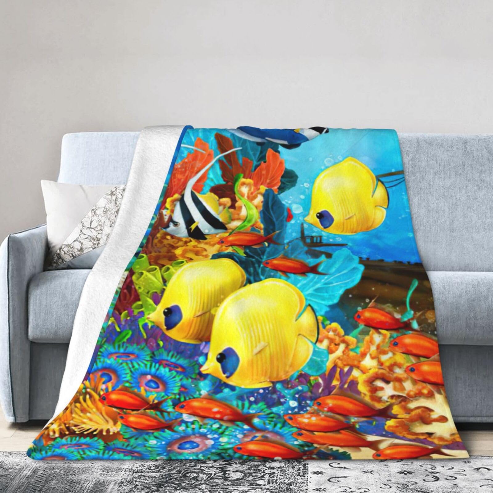 Uusnwaa Soft Cosy Fleece Warm Throw Tropical Ocean Sea Fish Print Blanket