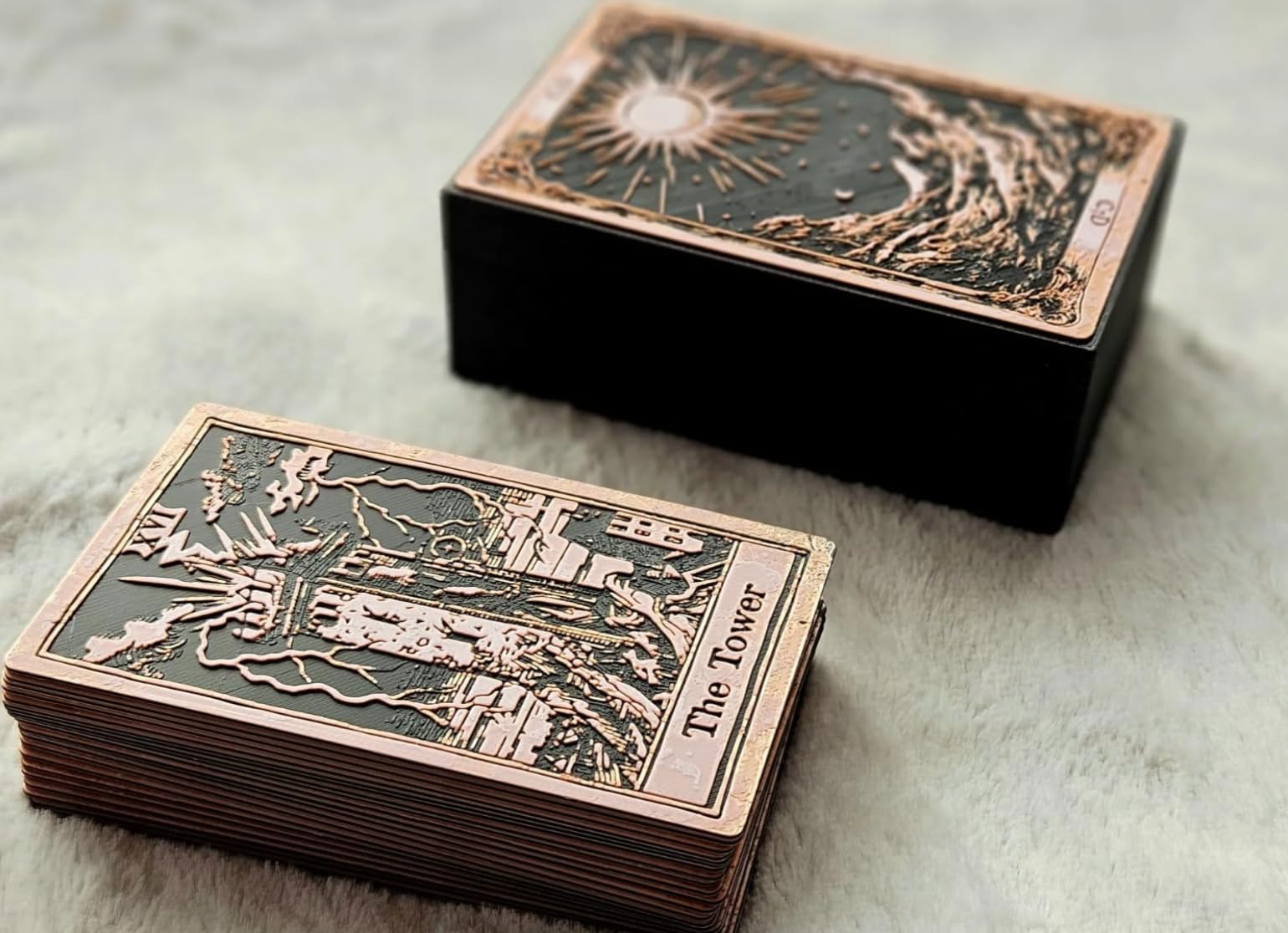 MuxyToys Tarot Gift with Rose Gold 22 Major Arcana Tarot Cards Deck - 3D Carved Gold Foil Eco-Friendly PLA Art Deck