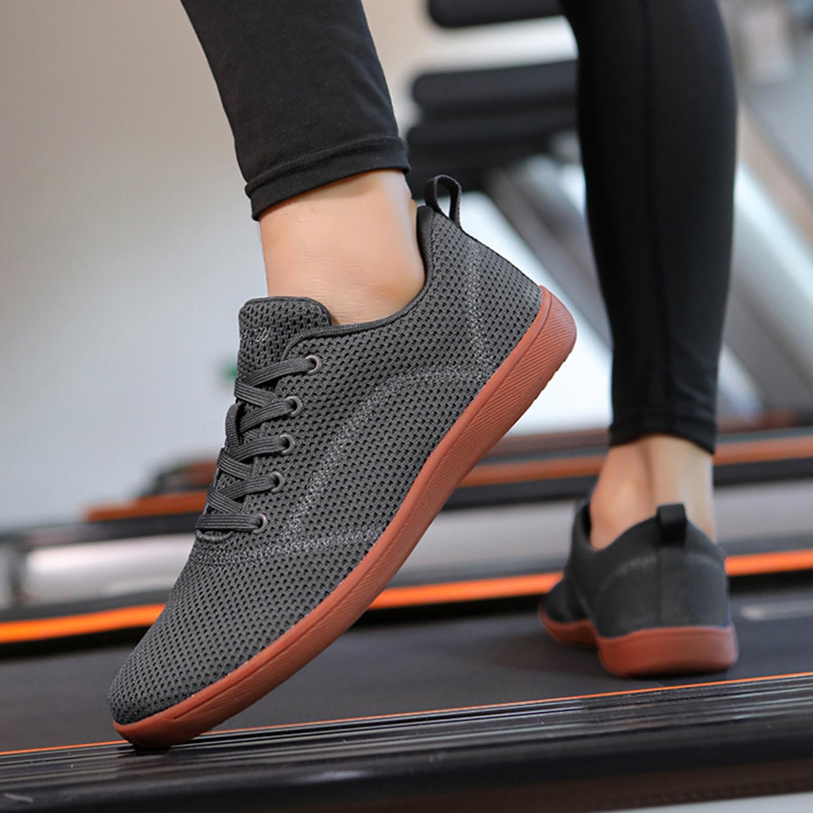 VELAASA Strake | Chaussures d'haltérophilie olympiques | Chaussures d'haltérophilie pour hommes et femmes | Cross Training | Vêtements d'haltérophilie | Chaussures pour squats | Équipement de levage VELAASA Strake | Chaussures d'haltérophilie olympiques | Chaussures d'haltérophilie pour hommes et femmes | Cross Training | Vêtements d'haltérophilie | Chaussures pour squats | Équipement de levage