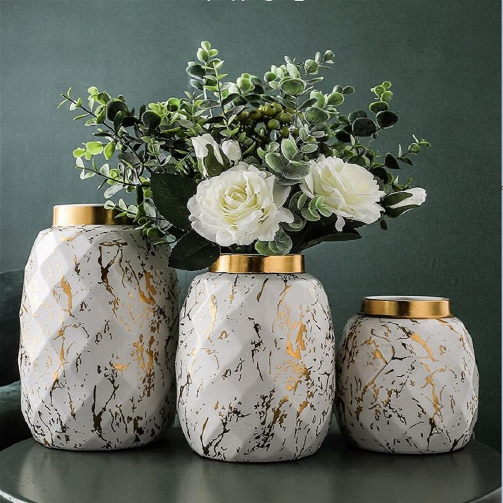 Geometrische Vase Aus Kunststoff – Modernes Deko-Objekt Für Wohnzimmer Oder Tisch