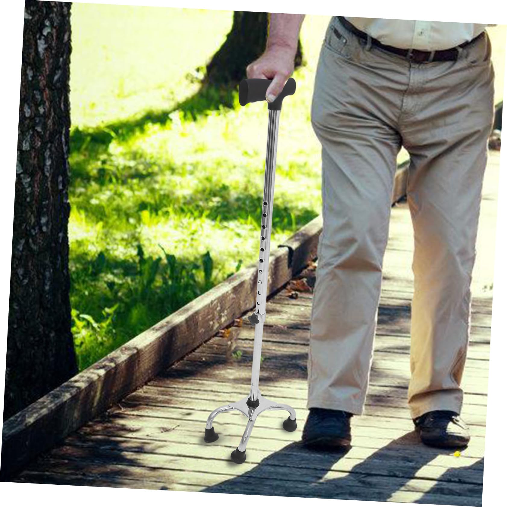 Canne de Marche Quadripode Réglable Acier Inoxydable pour Stabilité et Équilibre Aide Marche Quotidienne pour Seniors et Mobilité Extérieure