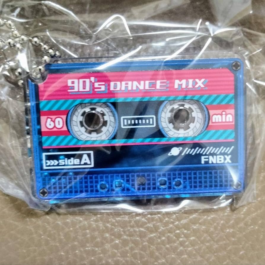 Amazon.co.jp: ☆スケルトンモチーフ（カセットテープ） : おもちゃ