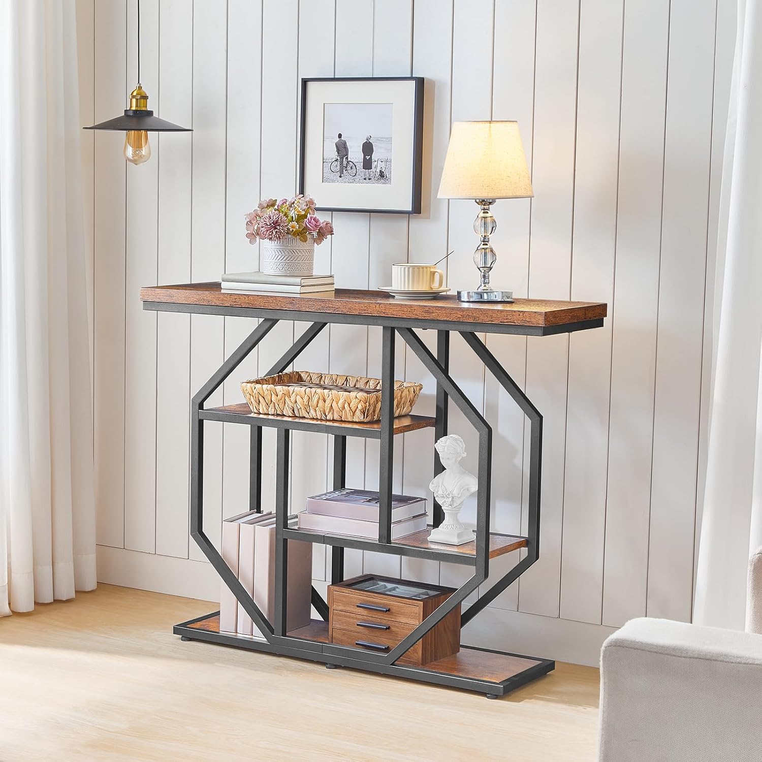 Console table in an entryway