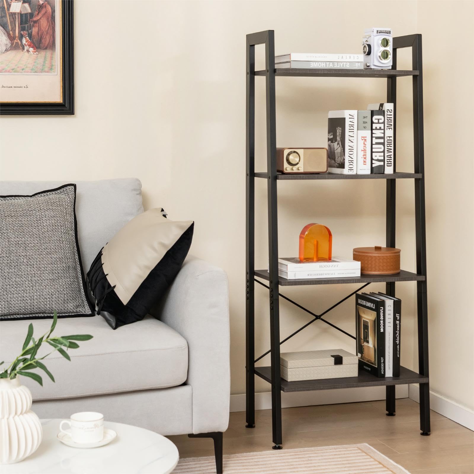 Industriële Ladderrek Voor Boeken En Decoratie - 5-niveaus Wandrek Met Metalen Frame Staand Design Voor Woonkamer Slaapkamer En Kantoor 40 X 30 X 144 Cm Wit En Goud