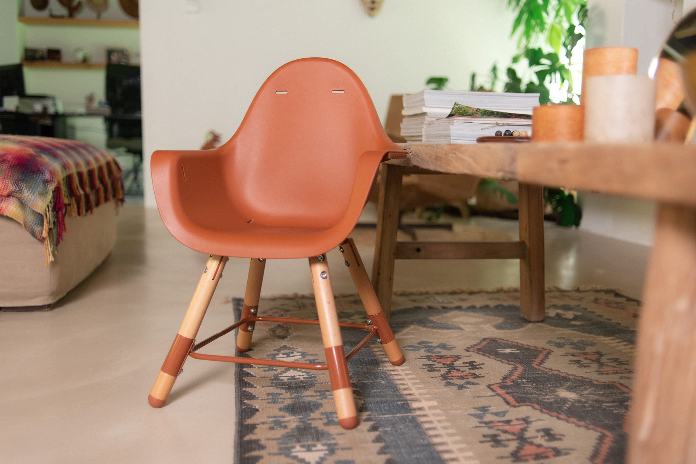 CHILDHOME, Chaise Haute Bébé/Enfant, Evolutive, Dès 6 Mois, Réglable En Hauteur, Harnais 5 Points, Nombreux Accessoires, Compatible Avec Transat Naissance Evolu, Bois De Hêtre, Evolu 2, Terracotta