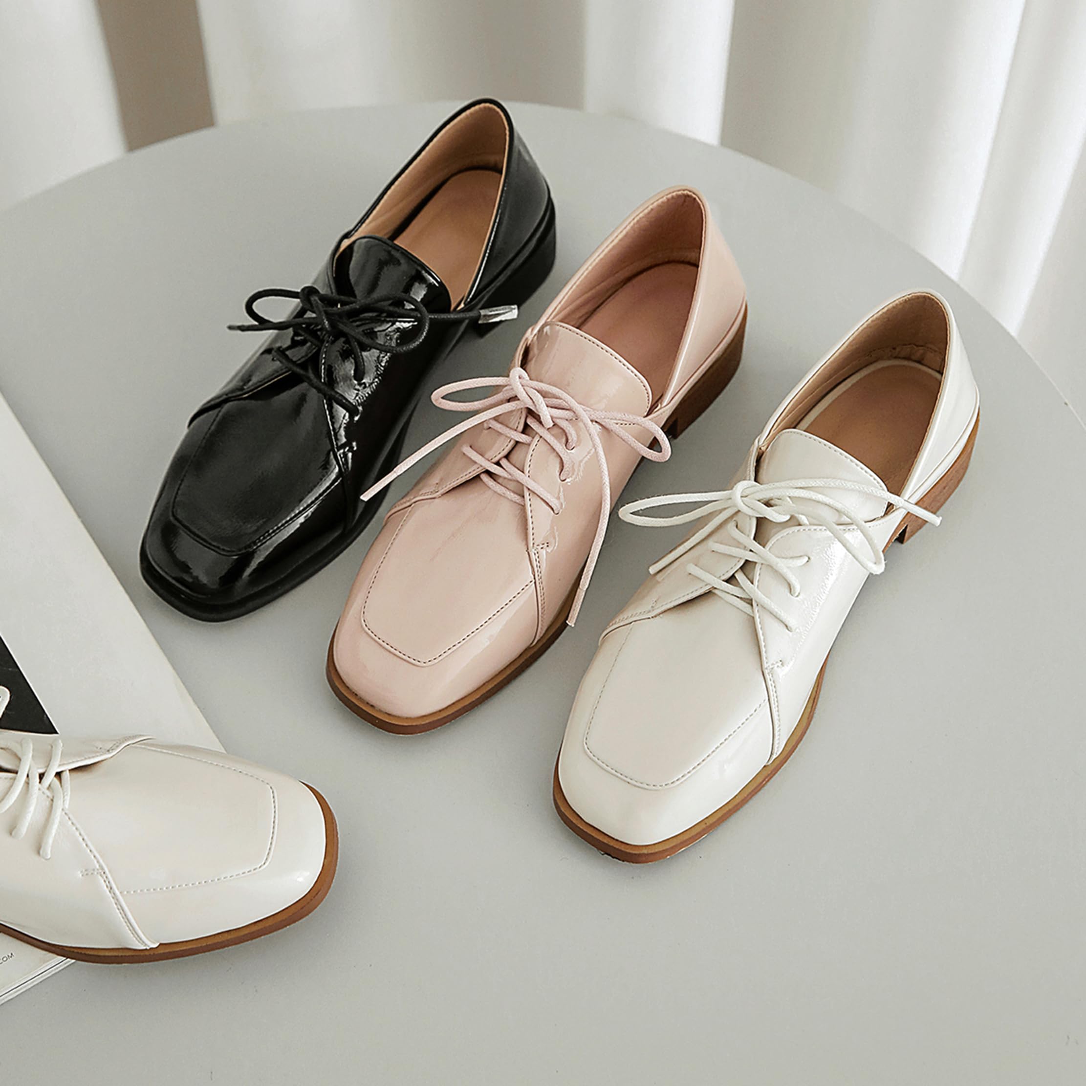 Bout Carré Oxford Lacets Femme Cuir Verni Derby