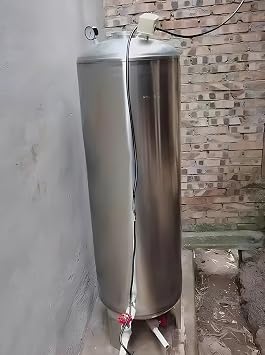 Large-Capacity Stainless Steel Water Storage Tank/ Pressurized Well Tanks 185 130 100 80 60 50 40 30 15 Gallon, Vertical Pressure Tank for Water Heater/ Garden/ Domestic Water  Size 60X40cm/23.6x15