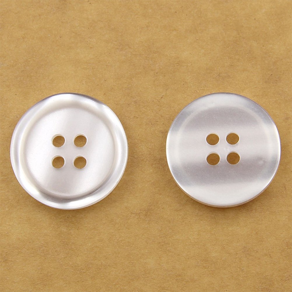 Confezione da 20 bianco resina Pearl Button 4 fori rotondi elementi di