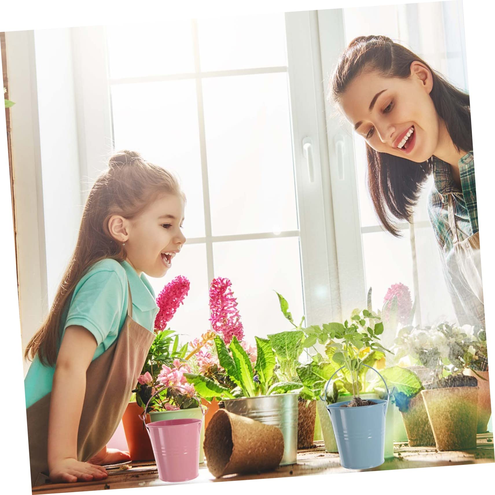 FONDOTIN 6pcs Mini Metal Buckets Small Tinplate Containers with Handles for Party Favors Popcorn Rustic Decor Milk Lake