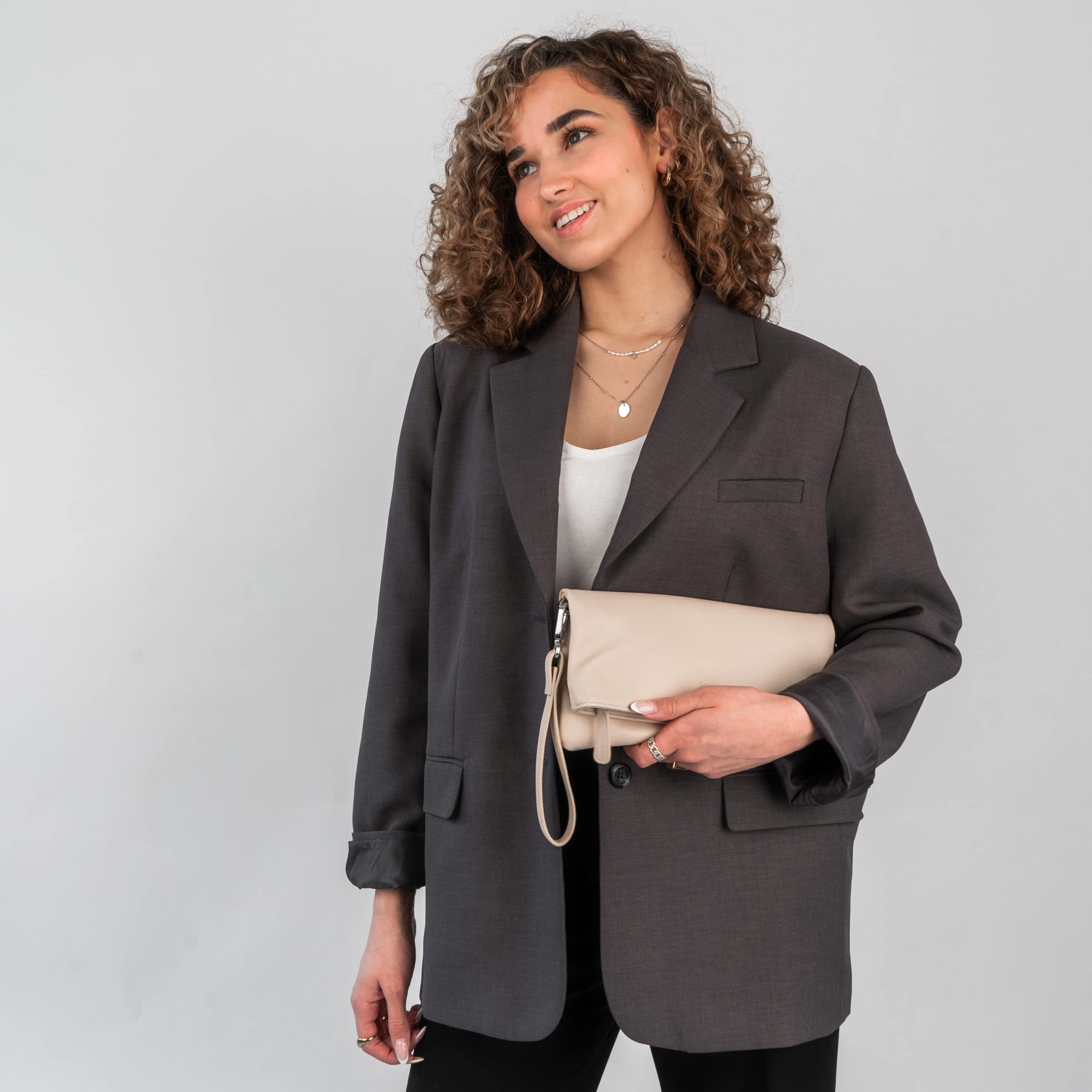 Expatrié Clutch Marie Damen Handtasche aus Veganem Leder - PU Ledertasche Abendtasche Umhängetasche Tasche Schultertasche - Elegante Clutch & Schultertasche in Einem