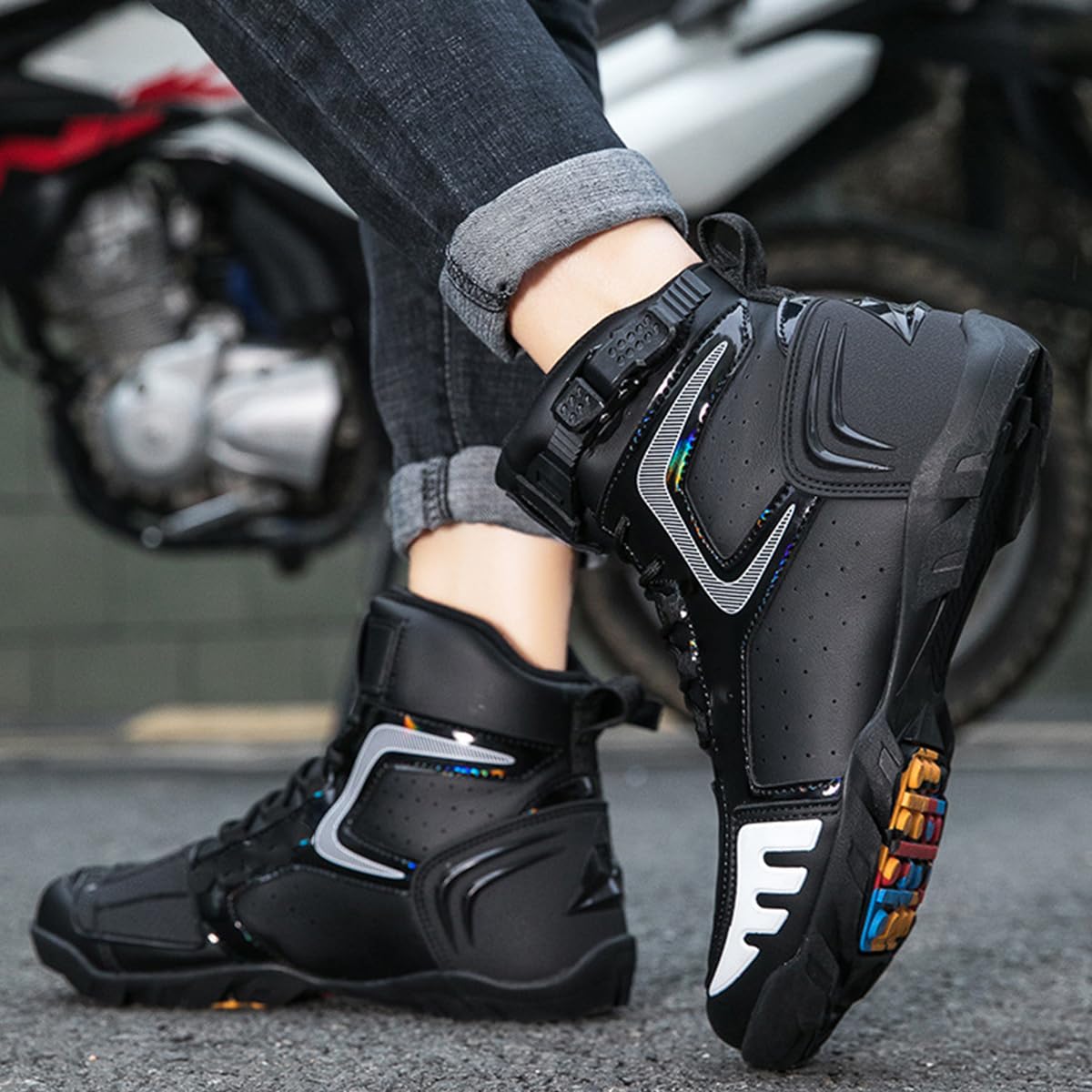 Stivali da Moto Uomo Scarpe Motocross Traspirante Rinforzato | Resistenti agli Urti, Chiusura Rapida, Supporto alla Caviglia, Suola Antiscivolo, Impugnatura del Cambio, Pista e Strada