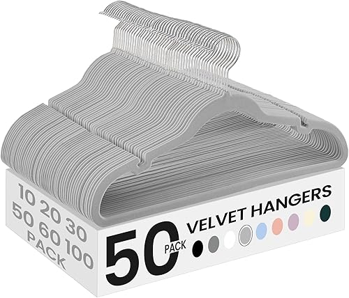 Vista 30 de SONGMICS - Perchas de terciopelo 50 unidades, perchas antideslizantes con muescas para hombros, barra para pantalones, gancho giratorio de 360°