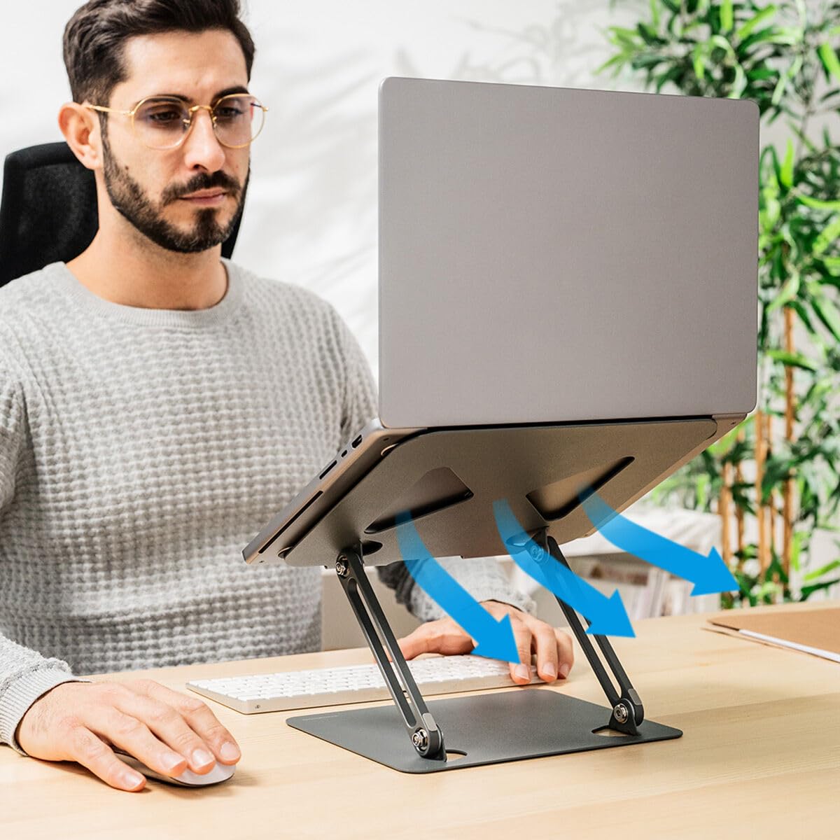 InnovaGoods® Soporte para Portátil Plegable y Regulable, Altura e Inclinación Ajustable, Antideslizante, Estructura Abierta, Pantallas de 10"-18", Acero de Carbono, Ideal para Oficina y Teletrabajo