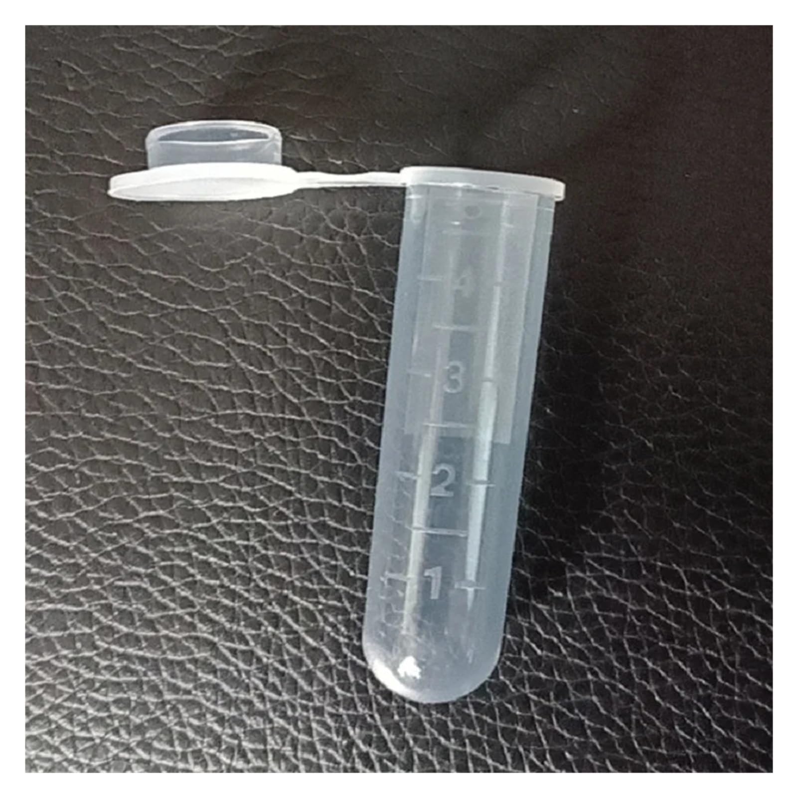 LXG-Zentrifugenröhrchen aus Kunststoff – 15 ml, steril, graduiert, 50 Stück – for den Einsatz im Labor und zur Probenaufbewahrung(50mL-LXG-50J)