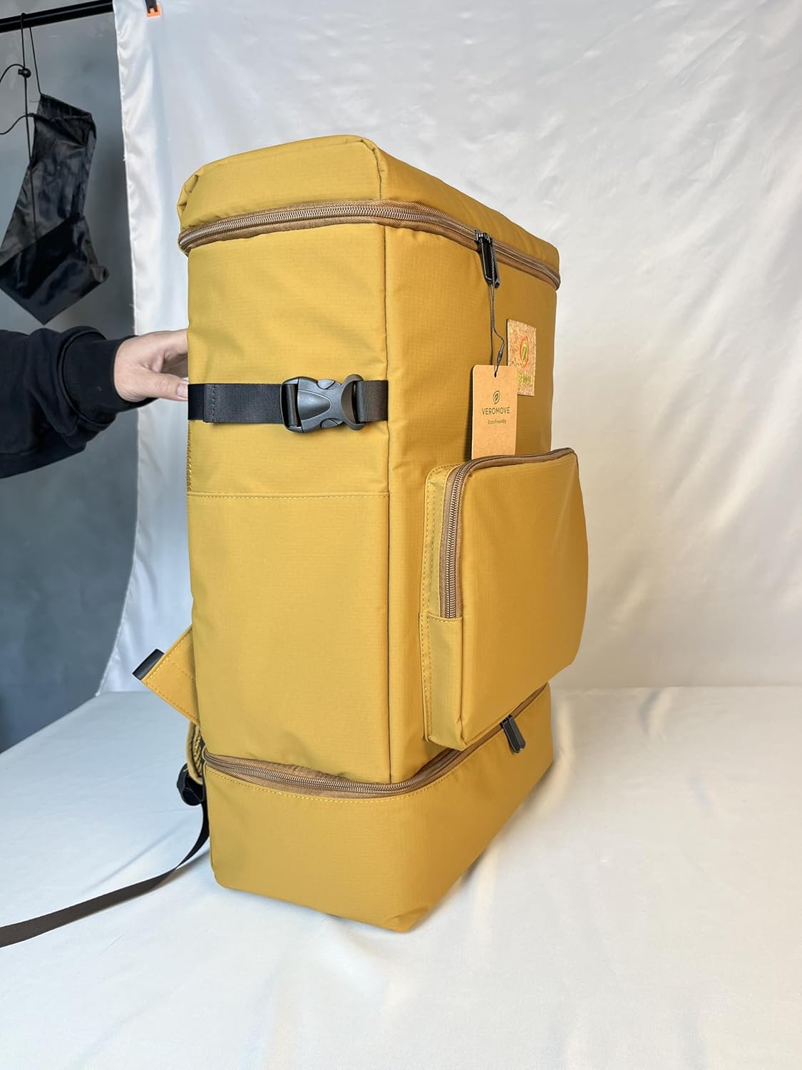W/O Luggage strap, Outdoor Travel Backpack Large Capacity with Shoe Compartment & Water-Resistant Design, Durable Eco-Friendly Backpack, Casual Business Laptop Backpack for Daily Use