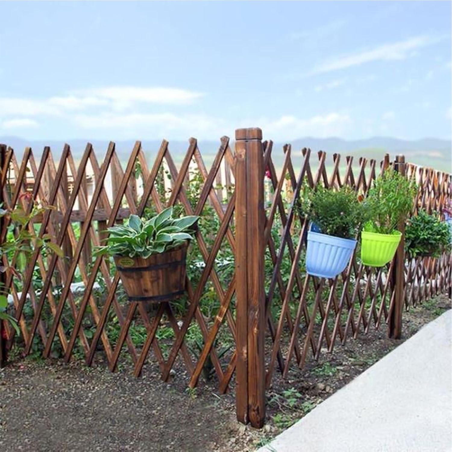 Expandable Wooden Lattice Fence Panel - Retractable Garden Trellis for Climbing Plants, Freestanding Pet Screen, No-Dig Design, Brown, 63x19.7in - Ideal for Yards and Gardens