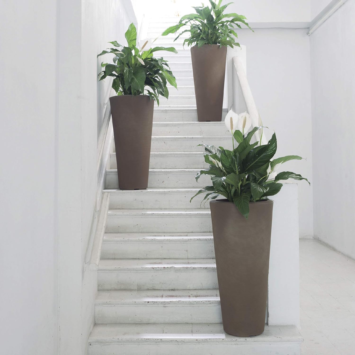 Crescent Garden Bleeker Planter, Tapered Round Plant Pot with Sand-Cavity, 15-Inch (Slate)