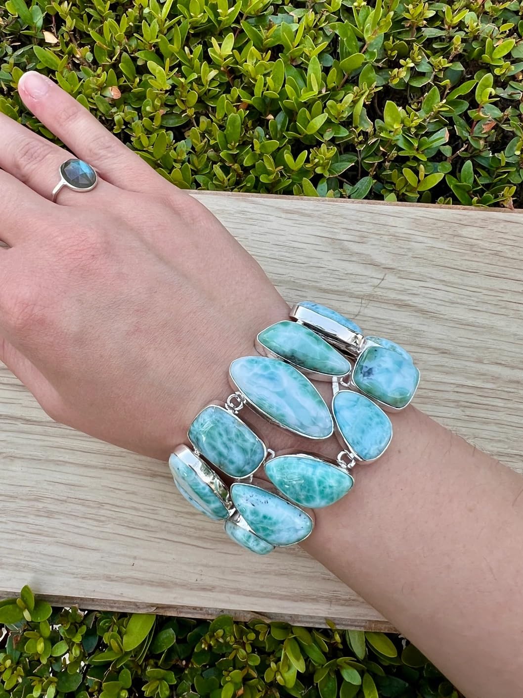 Larimar bransoletka damska z naturalnym niebieskim kamieniem szlachetnym, ręcznie wykonana, ze srebra wysokiej próby 925, regulowana, larimar, srebrna bransoletka larimar, regulowana, srebrna