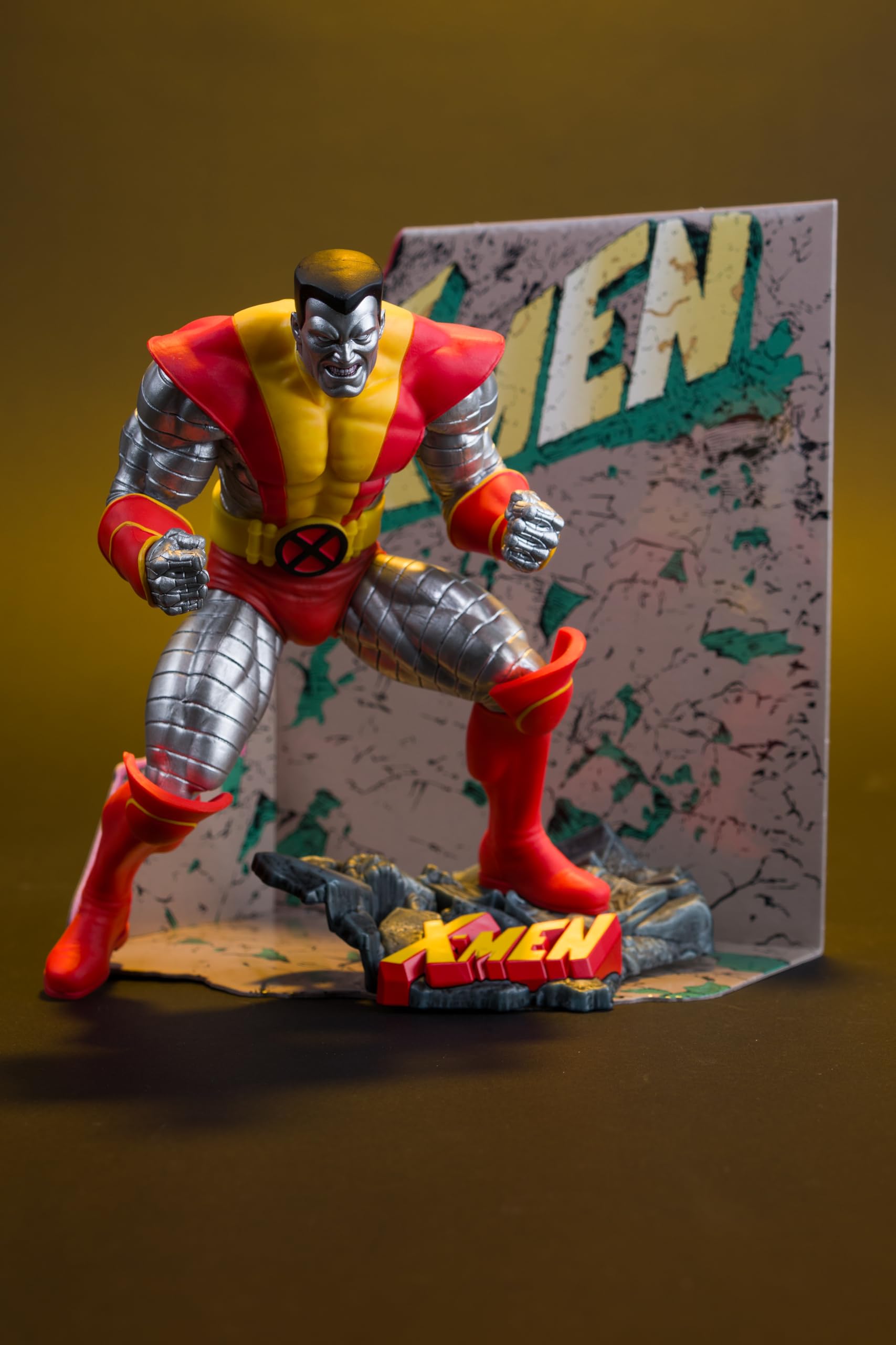 McFarlane Marvel Colossus Skala 1:10. Kolekcjonerska ze sceną (X-Men #1) Zabawki