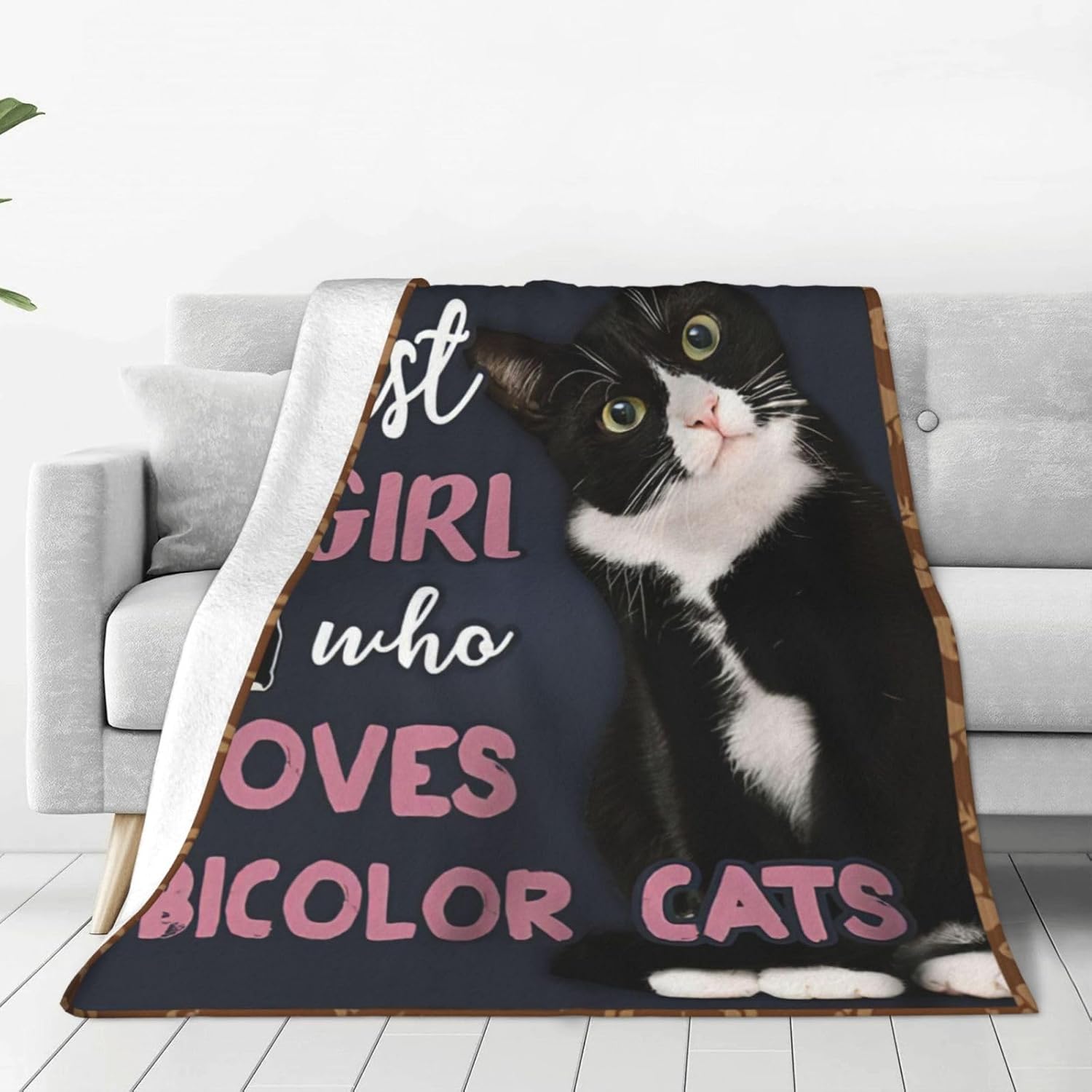 Bicolor Cat Blanket Cute Cat Animal Decor Throw Blanket Gifts for Girls Boys Super Warm Soft Plush Lightweight Fleece Flannel Blanket Winter Couch Sofa Bedding Blanket for Adults Women 80"X60"
