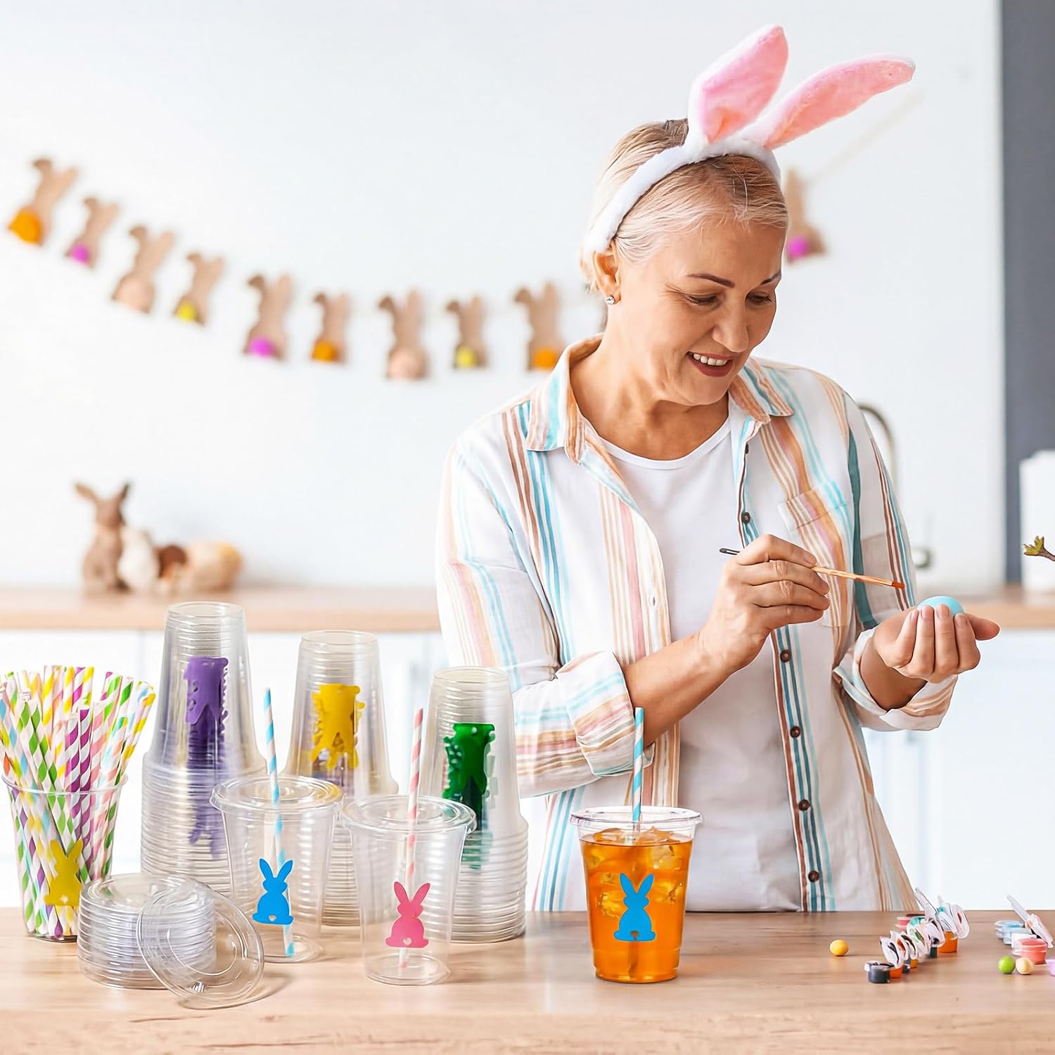 100 Pcs 16 oz Easter Bunny Plastic Cups with Lids and Straws, Spring Easter Plastic Beverage Drinking Cups for Cocktail Holiday Party Wedding Birthday Supplies