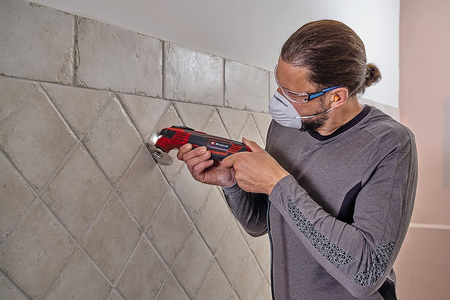 Einhell Outil multifonction TE-MG 350 EQ (350 W, vitesse d’oscillation variable de 22 000 à 40 000 oscillations/min) Livré avec coffret et accessoires