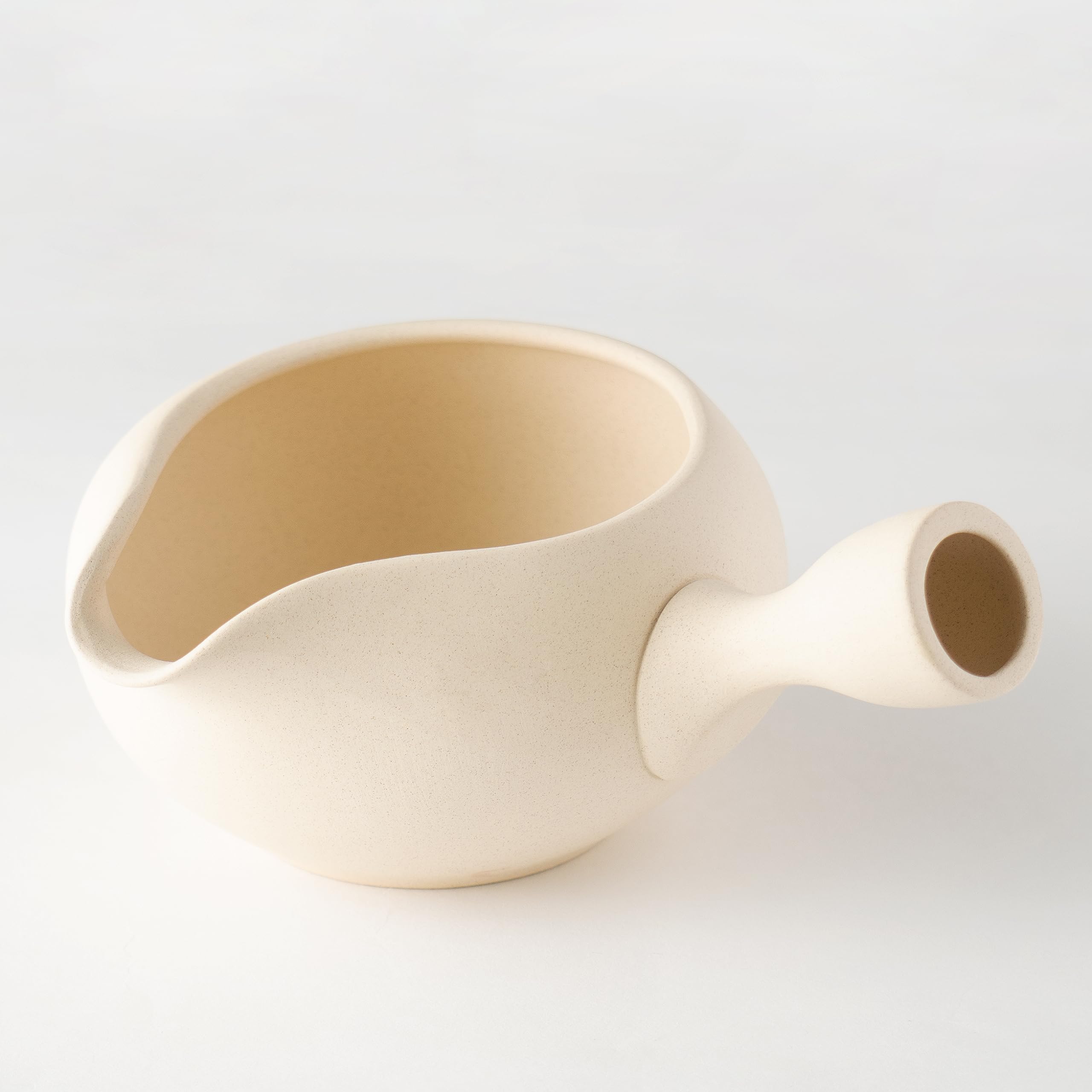 Made in Japan -Matcha bowl with spout and handle/Yuzamashi water cooler for green tea -Ivory color | Japanese Tea KIMIKURA
