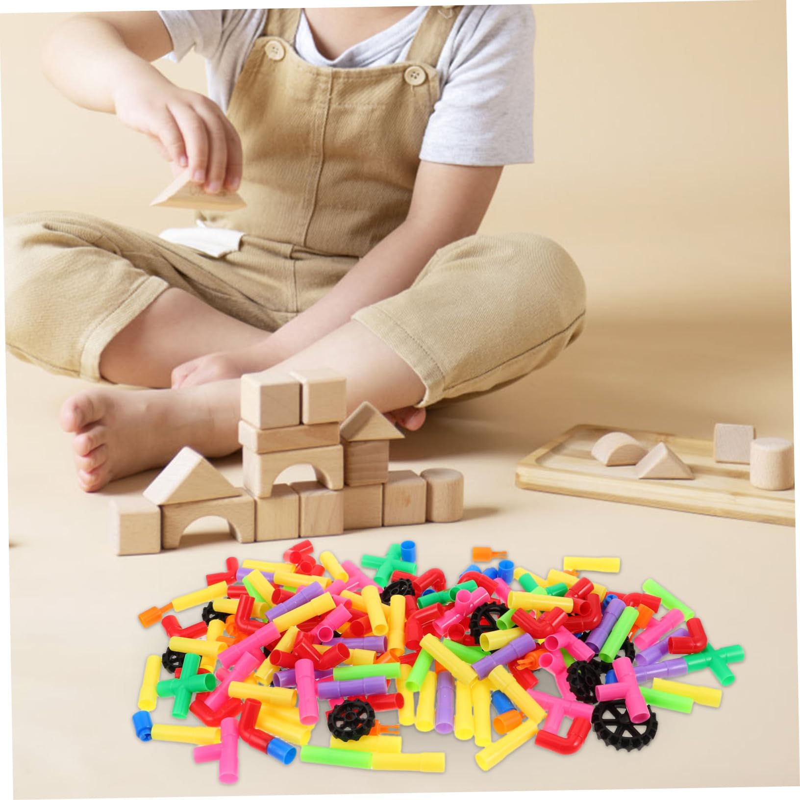 Rohrbausteine für Kleinkinder und Vorschulkinder mit Vielfarbigen Steckbausteinen als Lernspielzeug Hand-Augen-koordination und Kreativen Konstruktionsspiel