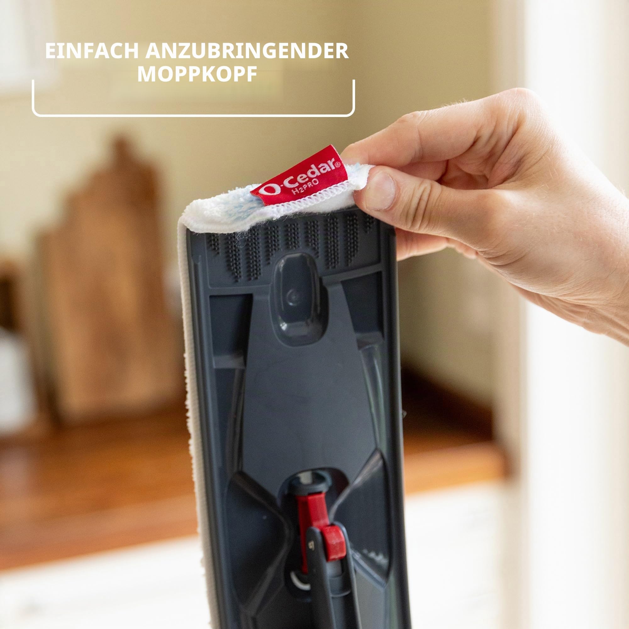 O-Cedar H2prO Flaches Wischmopp-System, schnelles Reinigungswerkzeug, Reinigung mit sauberem Wasser, maschinenwaschbar, wiederverwendbar, Mikrofaser-Wischpad, sicher auf Holzböden, Vinyl, Fliesen,