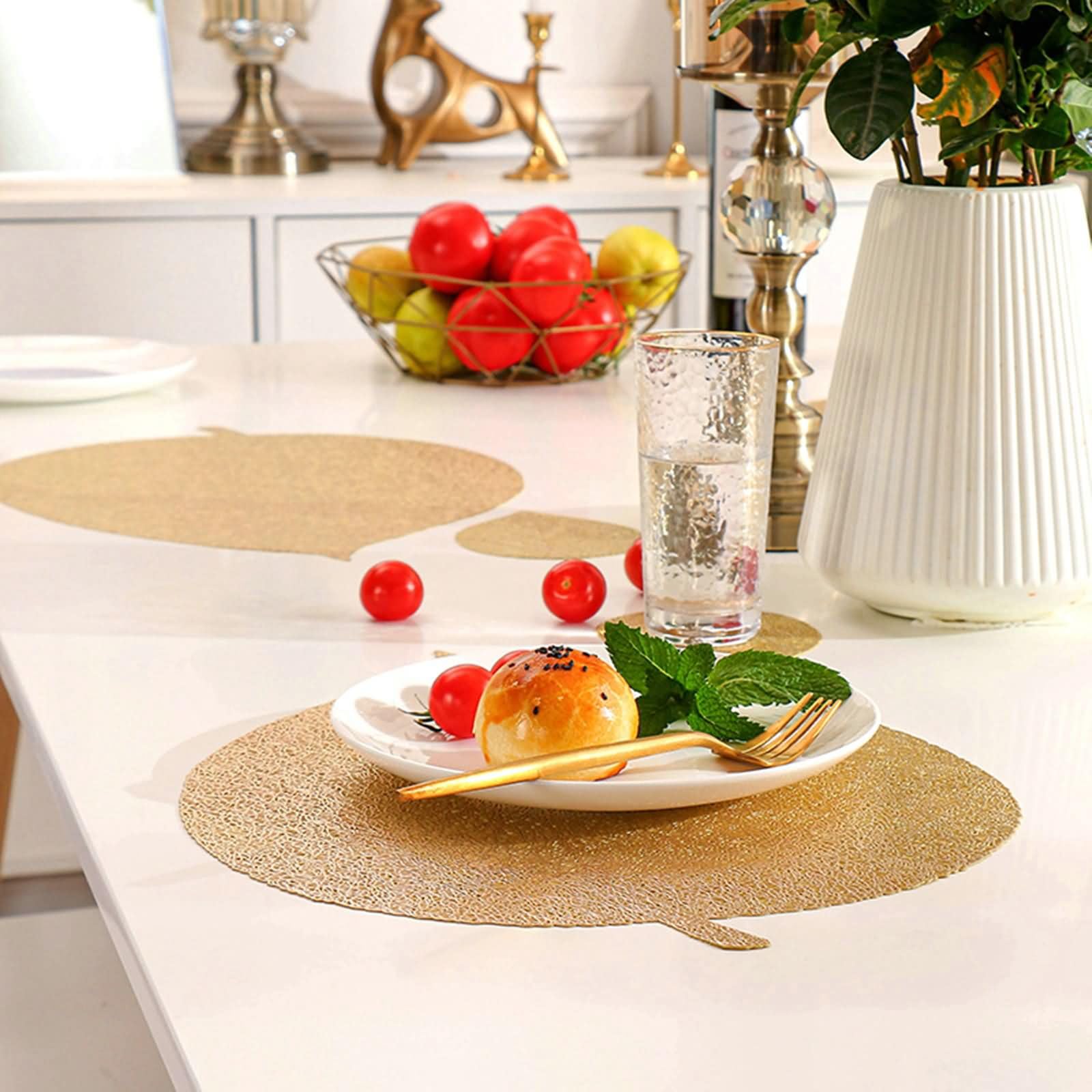 10 Pezzi Tovaglietta Antiscivolo Colazione,36 x 38 CM, PVC,Foglia,Tovagliette Americana Oro Lavabili