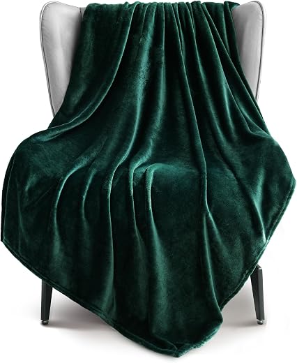 Exclusivo Mezcla Soft Large Fleece Throw Blanket for Couch