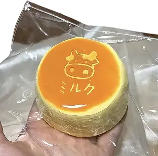 Tbfyou スクイーズケーキ、水感タイプ、ケーキ・パン・ビスケット型おもちゃ、ねっとり触感ケーキタイプです、水性ソフトラバー素材を採用し、弾力性に優れ、伸ばすことができ、ゆっくりと元の形に戻り、肌触りが柔らかいです、低反発握る玩具で、暇つぶしやストレス解消に最適なリラックスおもちゃで、大人まで幅広く人気があります(オレンジ)