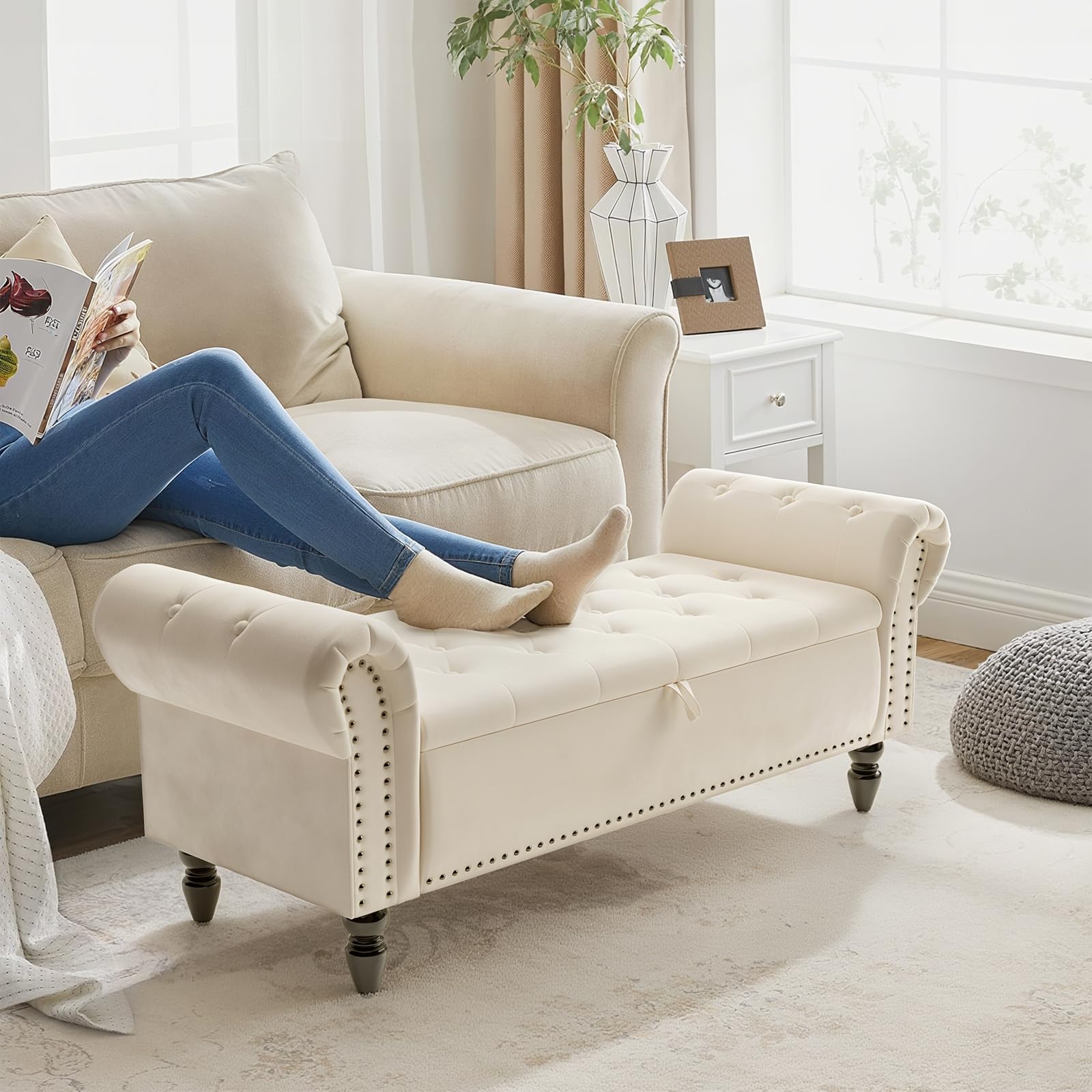 Clevich Sitzbank mit Stauraum 133cm, Samtmaterial, Umdrehen Mit Booster-Gasstange, Fußstütze mit stabilen Holzbeinen, Sofabank fur Flur, Schlafzimmer, Wohnzimmer, 133x53x46 cm, Beige