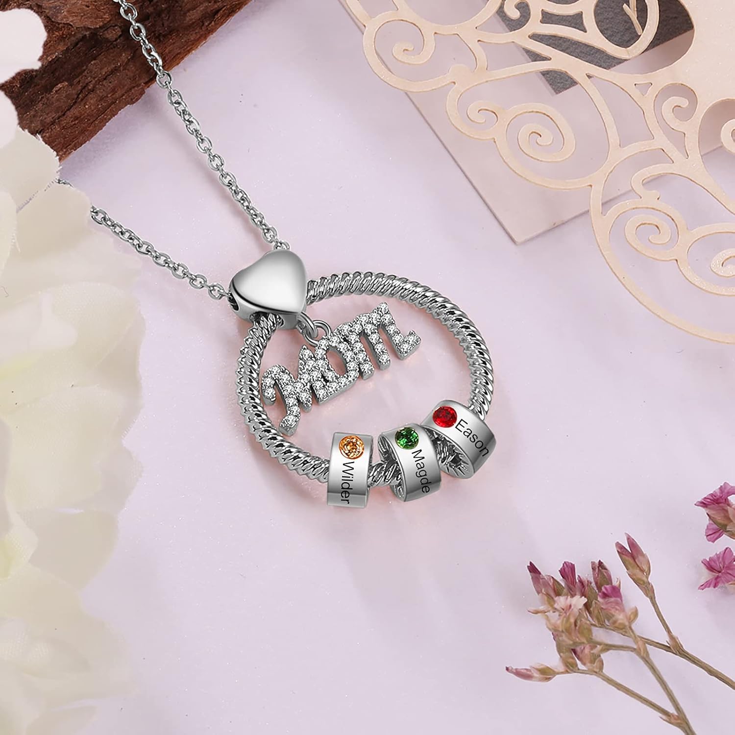 Mother's Birthday Gift Personalized 1-5 Name Necklaces for Women, Mom Necklace with Simulated Birthstone Birthday Christmas Jewelry Gifts for Her Girlfriend Wife Mom