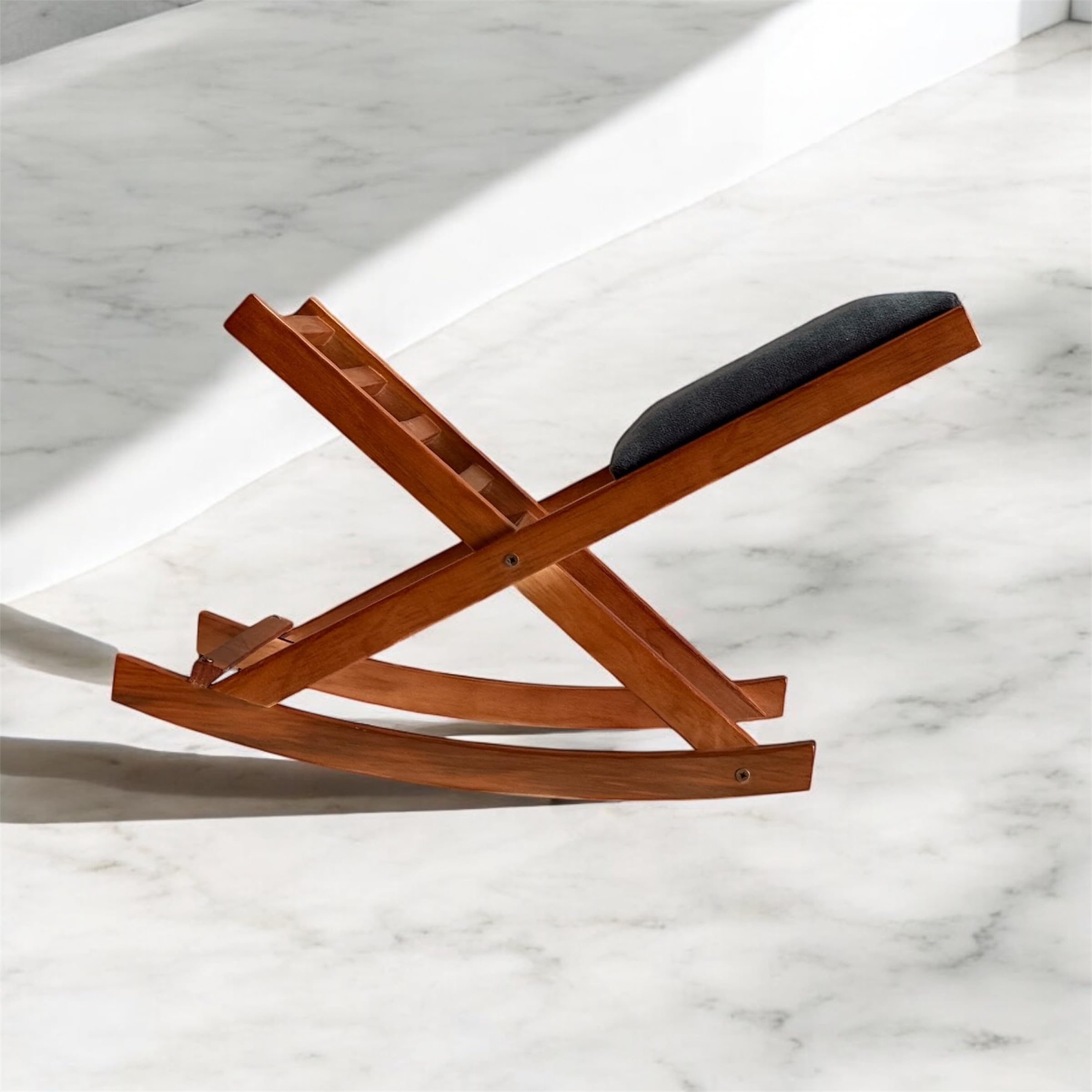 Reposapiés Plegable Balancín de Madera de pino Barnizado en Cerezo (Marengo)