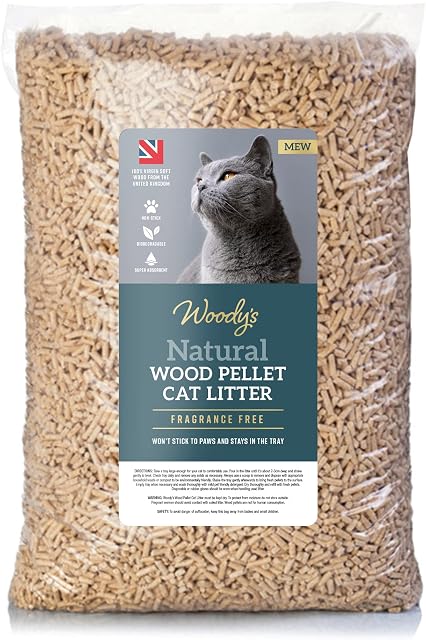 Large 30L Natural Cat and Kitten Litter Wood Pellets Ultra Absorbent Biodegradable | Effective Odour Control | Antibacterial Premium Hygiene